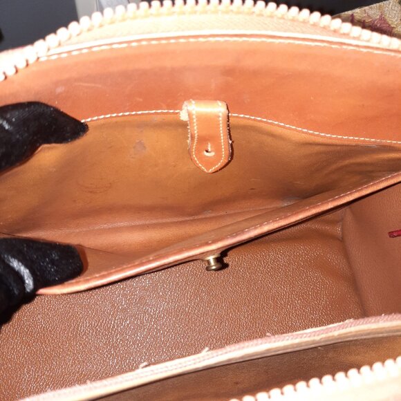 SOLD! Dooney & Bourke Red Leather Satchel Vintage All Weather Leather - Picture 10 of 16